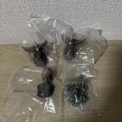 一番くじ　ウルトラマン　F賞 怪獣頭鑑　4点セット