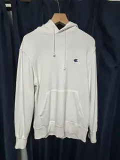 Champion ホワイト フード付きパーカー