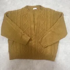 【LOWRYSFARM】ケーブル編み長袖セーター マスタード