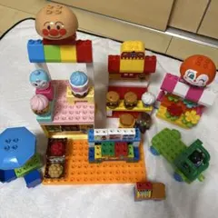 ブロックラボ アンパンマンとみんなのおみせ たっぷりブロックDX