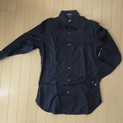 フェラガモ　ブラックシャツのサムネイル