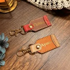 【両面名入れ/受注生産】レザー　名前入り　ネームタグ　刻印　キーホルダー