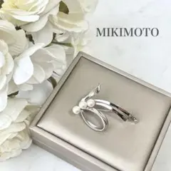 美品⭐️MIKIMOTO シルバーパールブローチ✨　可憐でエレガントなデザイン 美品⭐️MIKIMOTO シルバーパールブローチ✨可憐でエレガントな