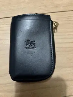 イルビゾンテ　黒 レザー キーケース