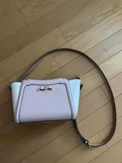 未使用　&シュエット　リボンデザイン ショルダーバッグ ピンクホワイト