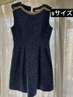 Item thumbnail for item 4d08273c-6e6b-452a-8590-524914430253