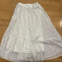 お値下げ　♦︎新品♦︎シフォン水玉スカート　ドット柄　アイボリーのサムネイル