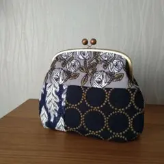 Item thumbnail for item 0cbdcde2-dcdd-4f98-bf05-3edf4220d6a6