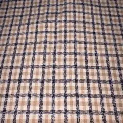 ベージュと紺のチェック柄生地　￼#5