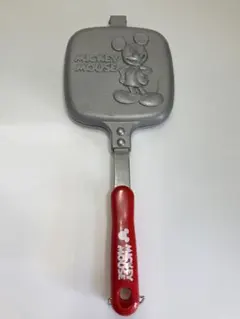 Item thumbnail for item 68dfce6e-0eb0-4d69-8a9d-dd9f2c49d3e7