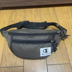 Champion ショルダーバッグ ブラウンのサムネイル