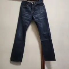 GU　ダークブルー ストレートデニム