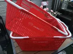 雪印メグミルク 収納ボックス 赤 中型3つ(1つ1100円) - メルカリ