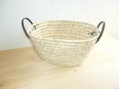 メイズ天然素材の楕円形バスケット