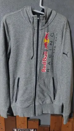 プーマ Red Bull Racing レッドブルレーシング フルジップパーカー