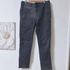ビームス　スリムフィットパンツ　ストレートデニム風　カジュアル　ダークグレー　Mのサムネイル