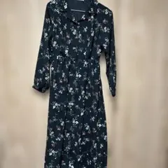 花柄 長袖 ロングワンピース ブラック系