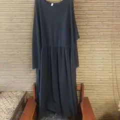 長袖ワンピース⭐Mだけど大きめ⭐ゆったりサイズ⭐袖調整ボタン付き⭐サイドリボン