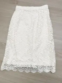 UNIQLO レーススカート M 白