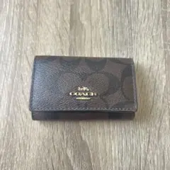 COACH ダークブラウン キーケース