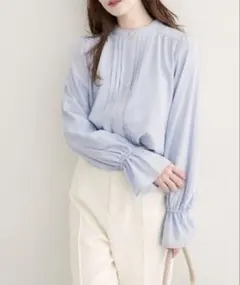 【完売品】natural couture配色パイピングタックブラウスのサムネイル