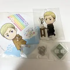 進撃の巨人 エルヴィン アニメイトカフェ アクリルスタンド アクリルキーホルダー