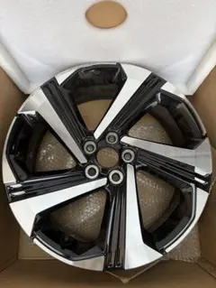 【ほぼ新品】ライズ純正タイヤ・ホイールセット Yahoo!オークション -「ライズ 純正」(17インチ) (タイヤ