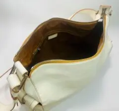 最終価格　未使用　HIROFU ヒロフ ショルダーバッグ ロゴエンボス シボ革のサムネイル