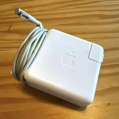 Apple 純正 85W MagSafe Power Adapter A1343のサムネイル