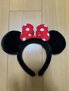 ミニーマウス カチューシャ 赤い水玉リボン