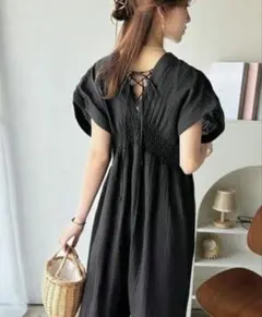 値下げ中黒ロングワンピース　パンツタイプ