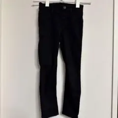 ユニクロ　パンツ　110 黒