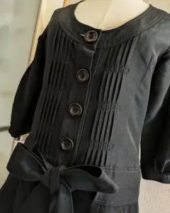 AT／アツロウ・タヤマ✽ブラック✽デザインミニワンピースのサムネイル