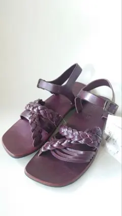 【本革】新品　アーバンリサーチ　フラットサンダルのサムネイル