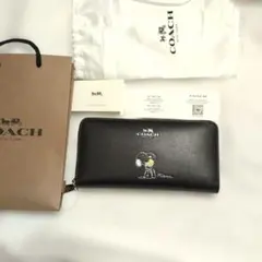 COACH スヌーピー ブラック長財布