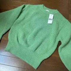 新品　GU グリーン　ニット　セーター