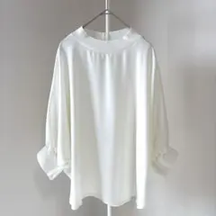 25SS美品】BEARDSLEY ニットコンビドルマンブラウス ホワイト - メルカリ