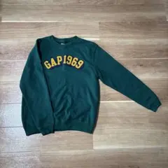 GAP 1969 ダークグリーン スウェット