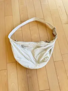 Item thumbnail for item 9e25bbfd-c094-499d-835e-670a62829492