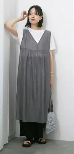 新品未使用タグ付き　サマンサモスモスブルー　ワンピース