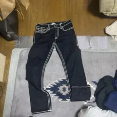 TRUE RELIGION ストレートデニム