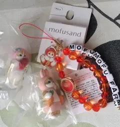 mofusand モフサンド トマトにゃんチャーム＆ミニフィギュア２点