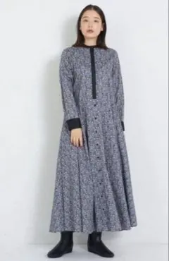 美品】BEARDSLEY LIVETART ドットカラーレスワンピース - メルカリ