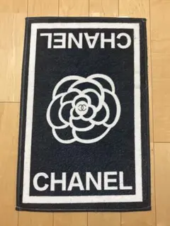2026年最新】CHANEL ラグ・カーペットの人気アイテム - メルカリ