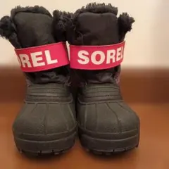 SOREL キッズブーツ 黒/紫 ファー付き