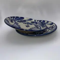 名門 仁王窯 やちむん 壺屋焼 赤絵 飾り皿 6寸（約19cm）紐通し穴あり