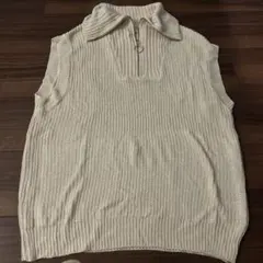 フロントジップ ニットベスト ノースリーブ　ベージュ