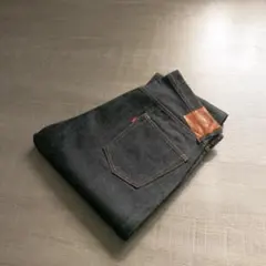 Item thumbnail for item 6bb39a49-a8e6-44b6-9fb1-1043bab9167a