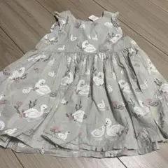 H&M 白鳥ワンピース 6-9m