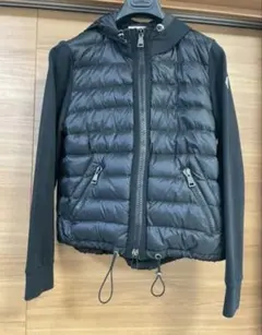 MONCLERモンクレールMAGLIA CARDIGANレディース ワッペン付き